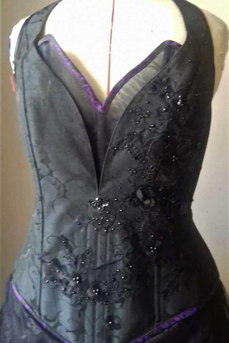 corset-mariage-Zombie-victorien